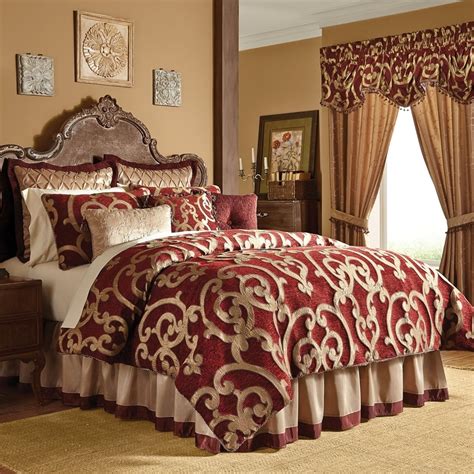 Veratex Corsica Gold/Red Queen Polyester Comforter at Lowes.com