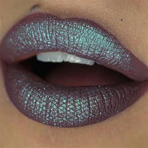 Mac Moon Landing Buzzed Out In Retrograde Retro Matte Liquid Lipcolour