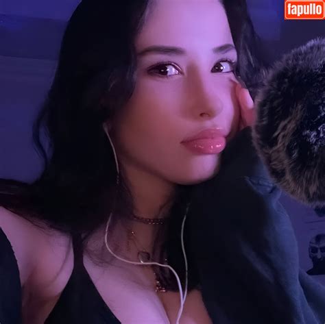 Pea Asmr Asmr Peaches One Nude OnlyFans Photo Fapullo