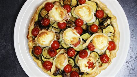 Cuisine Vidéo Tarte aux courgettes tomates et chèvre