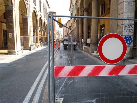 Lavori Stradali A Bologna Via San Felice Chiusa Per Due Giorni