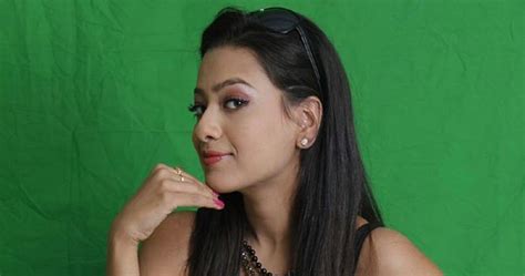 Madalsa Sharma Latest Hottest NAVEL And THIGHS Photoshoots Pics Hot