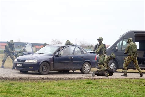 Minister Vučević Visits 72nd Special Operations Brigade Ministry Of