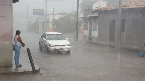 Por 48 horas más extienden alerta amarilla para diez departamentos de