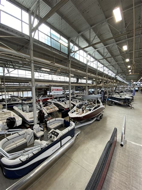 indy boat sport and travel show 13