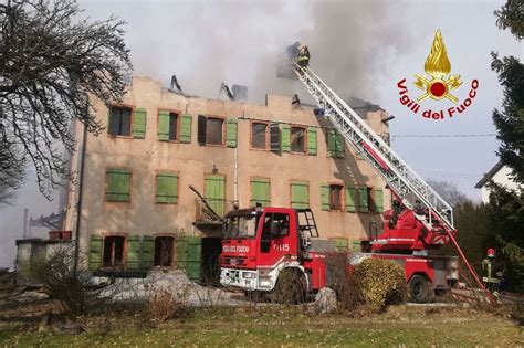 Incendio Divora Un Laboratorio E Una Casa A Borgo Valbelluna Nordest24