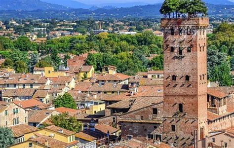 Lucca, a Charming Tuscan Town - Travel experiences in Tuscany