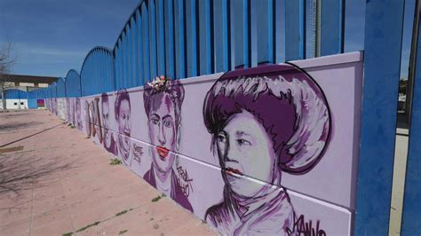 Marea Violeta Jerez Completa Su Mural Reivindicativo En La Zona Sur