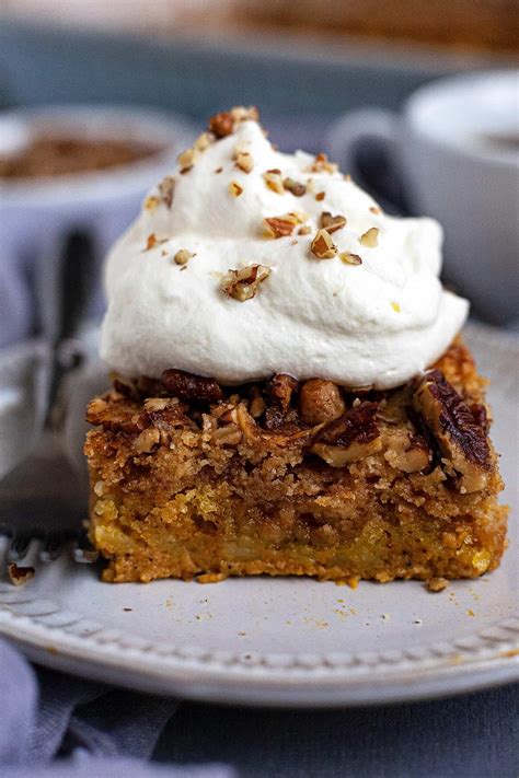 Pumpkin Crunch Cake | Foodtasia