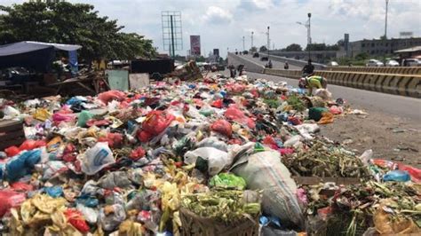 Buang Sampah Sembarangan Di Pekanbaru Bisa Didenda Hingga Rp Juta