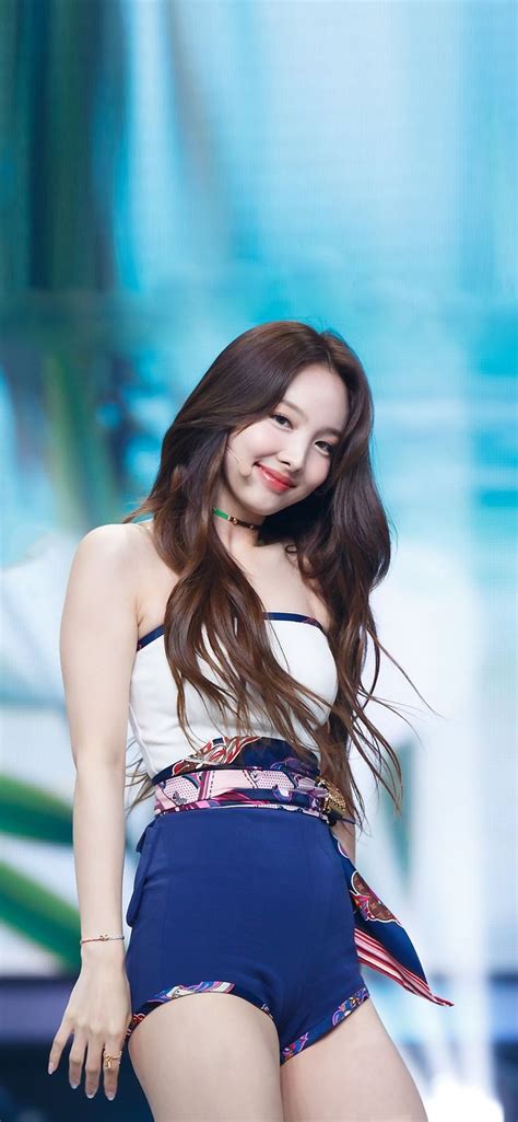 Nayeon Wallpaper In 2021 Nayeon Nayeon Twice Kpop Girls