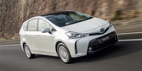 Toyota Prius V Pricing And Specifications Photos Of