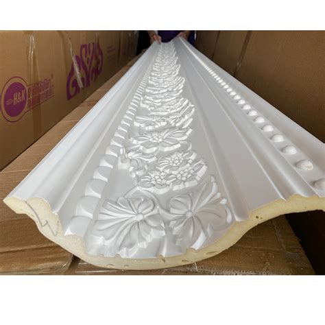 Large European Vintage Style White Carved Polyurethane Cornice Moulding