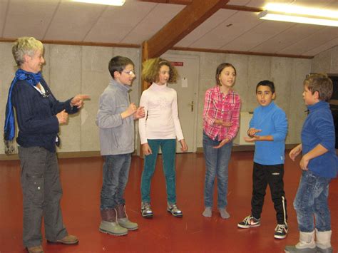 Les enfants acteurs du Théâtre de linstant