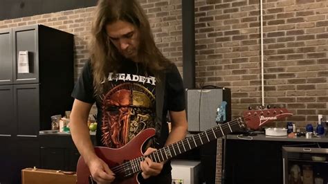 Megadeth Guitarist Kiko Loureiro Shares Backstage And On Stage Video