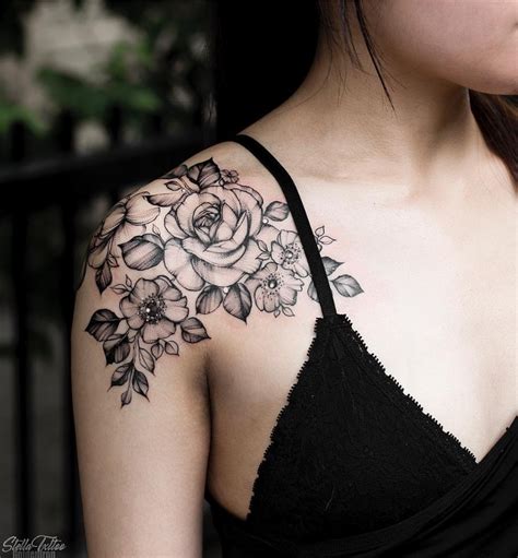 Awesome Shoulder Tattoos For Woman Awesome Lion Tattoo Ideas For