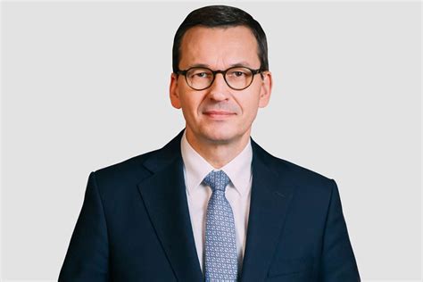 Morawiecki wycofuje się z premii PZPN wciąż milczy Flashscore pl