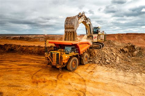 projects mining page    maca