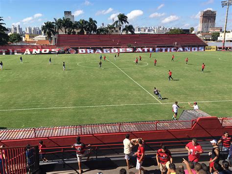 Atl Tico Vence An Polis Em Jogo Treino E Galo Comemora Anos De