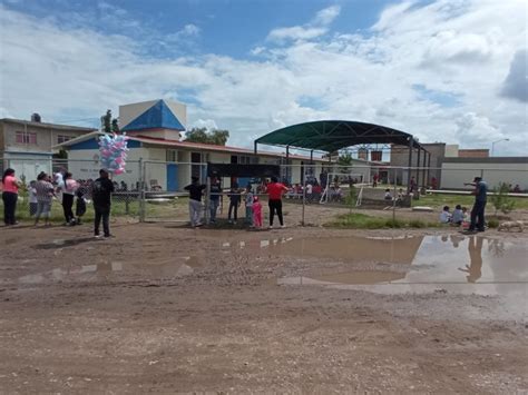 Dirección de primaria Francisco Esparza sufrió daños por lluvia