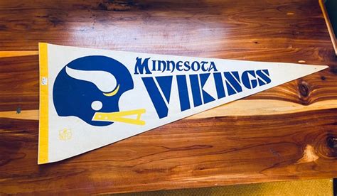 Minnesota Vikings Nfl 1970s Team Pennant