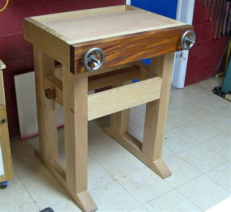 Joinery Workbench for Small Workshops, Carving and DovetailsThe Hand ...