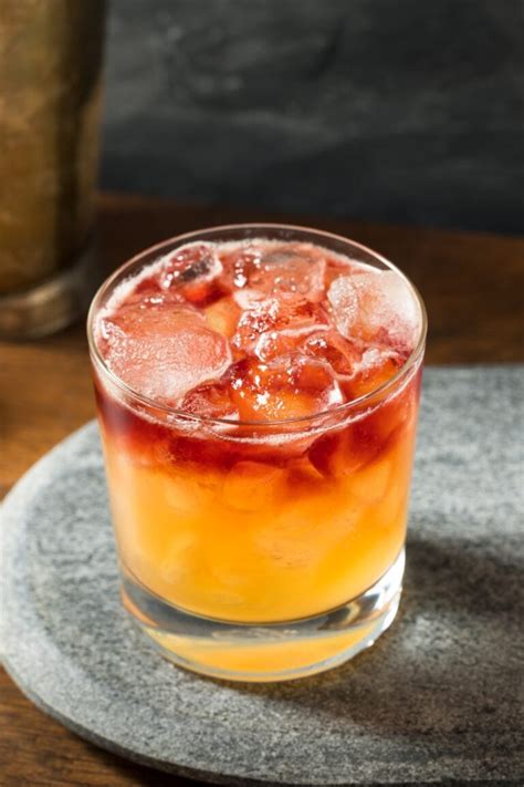 17 Easy Port Cocktails (Port Wine Cocktails) - Insanely Good