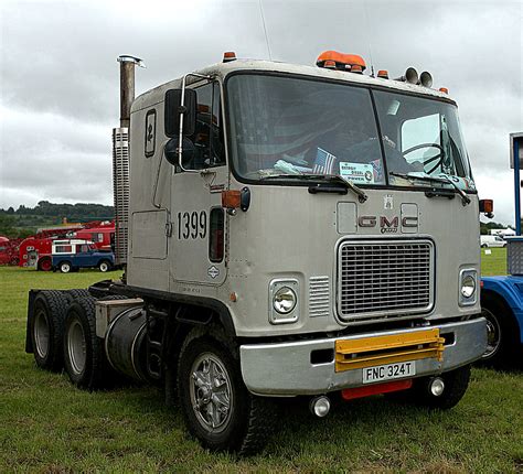 GMC Tractor Unit CR2 Dauntsey Show Wilts Welsh Harlequin Flickr