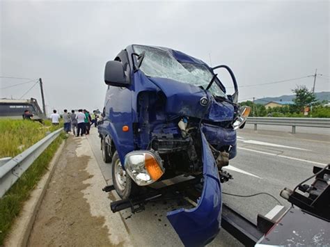 주말 앞둔 충북 지역 교통 사고로 얼룩져 청주1명 음성 2명 사망사고 발생 네이트 뉴스