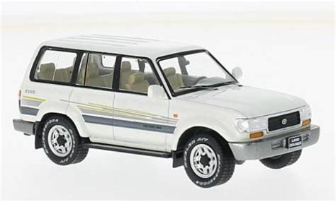 Miniature Toyota Land Cruiser 1 43 First 43 Models LC80 Metallic