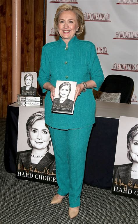 Its A Teal From Hillary Clintons Colorful Pantsuits E News Canada