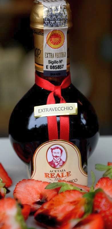 Traditional Balsamic Vinegar Of Modena Dop Extra Vecchio 30 Acetaia