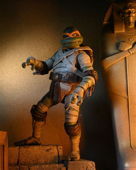 Universal Monsters Teenage Mutant Ninja Turtles Scale Action