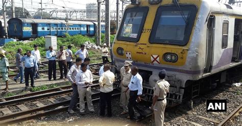 Coach Of Local Train Heading To Karjat Derails At Cst In Mumbai