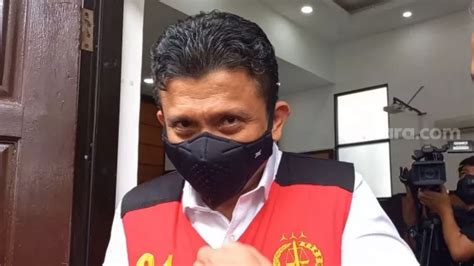 LalaiSebagai Ayah Dan Suami Ferdy Sambo Minta Maaf Kepada Putri