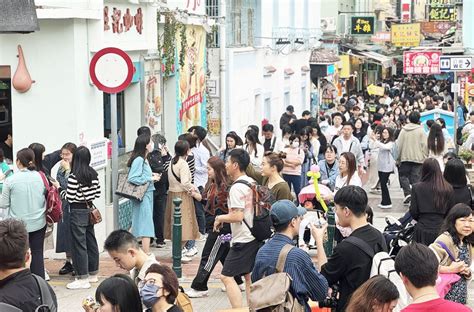 【捷報網】— 2月入境旅客逾329萬按年增加1 1倍 澳門捷報一專注大灣區「三創」資訊