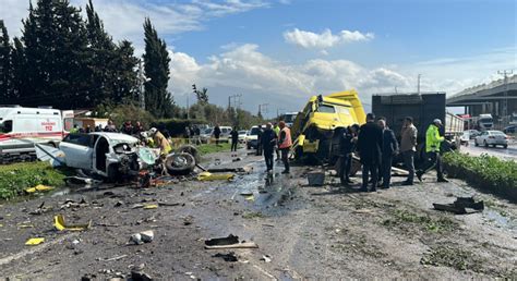 Katliam gibi kaza Aynı aileden 6 kişi hayatını kaybetti