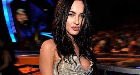 Megan Fox Near Nip Slip Nude Celebrity Porn