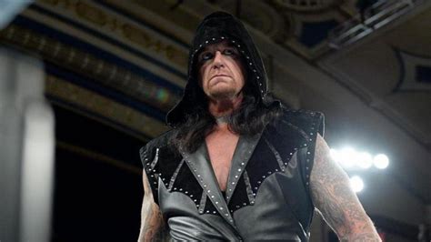 Undertaker Aparece En Raw Y No Despeja Dudas