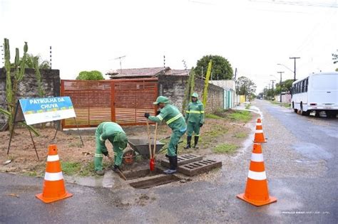 Equipes da prefeitura reforçam serviços de limpeza para garantir