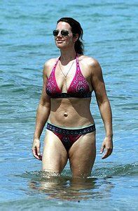 Sarah McLachlan Bikini Pictures