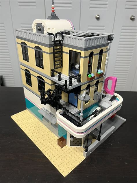 LEGO Creator Expert Downtown Diner 10260 COMPLETE 5702016111842 EBay