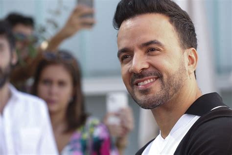 Luis Fonsi Anuncia Su Gira A Os Con Inicio El De Febrero En