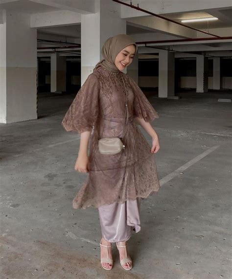 Pin By Yolaa On Ootd Gaun Dress Batik Dress Modern Kebaya Modern