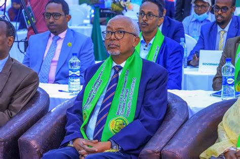 Sawiro Madaxweyne Ku Xigeenka Jamhuuriyadda Somaliland Mudane