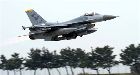 Pilot Ejects Safely After US F 16 Fighter Jet Crashes Into Sea Off