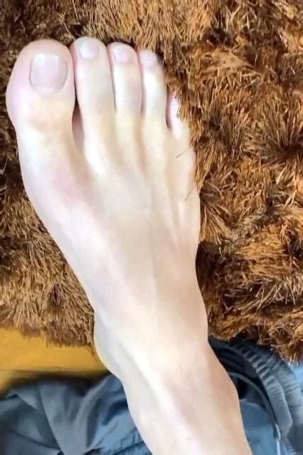 Gabriel Beckers Feet