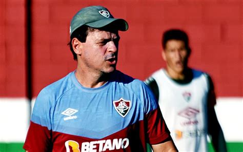 Técnico do Fluminense Diniz vai assumir a Seleção Brasileira