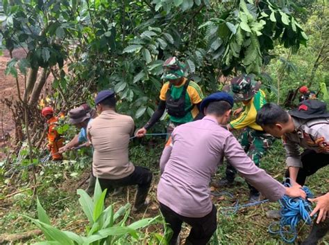 Kementerian Tim Gabungan Lanjutkan Pencarian Korban Dan Evakuasi