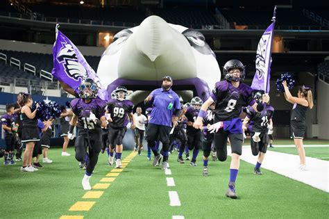 Crowley Eagles Football